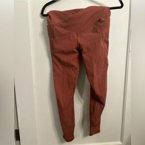 Fabletics 3/4 Crossover Leggings Small